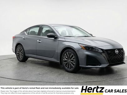 Used 2025 Nissan Altima 2.5 SV