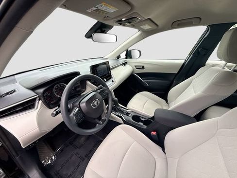 Used 2022 Toyota Corolla Cross L FWD image 20