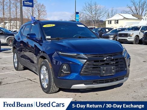 Used 2022 Chevrolet Blazer LT image 2
