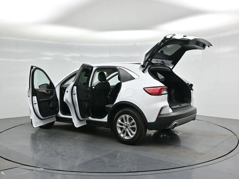 Certified 2022 Ford Escape SE w/ Convenience Package image 35