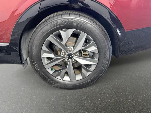 Certified 2023 Kia Sportage SX FWD image 33