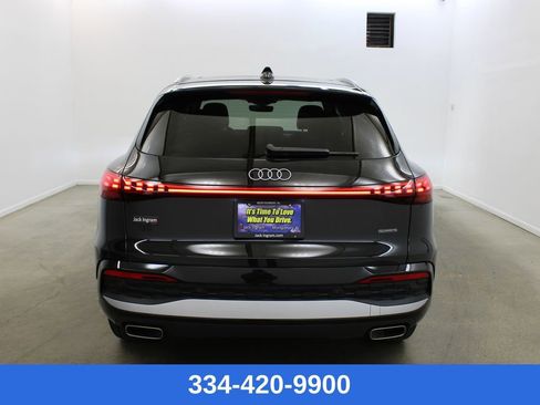 Used 2025 Audi Q5 Premium Plus w/ Premium Plus image 3