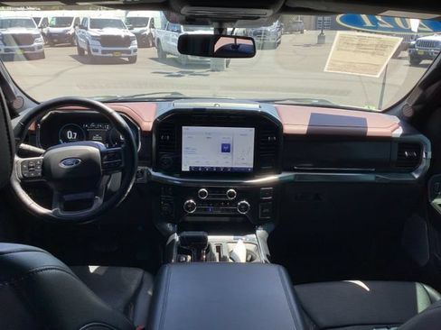 Used 2021 Ford F150 Lariat AWD/4WD image 6