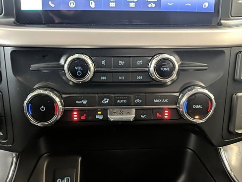 Certified 2022 Ford F150 XLT w/ Equipment Group 302A High image 18