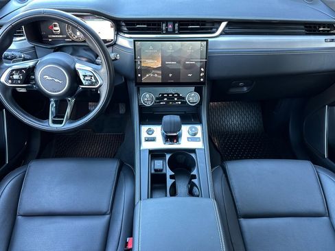 Used 2026 Jaguar F-PACE R-Dynamic S image 27