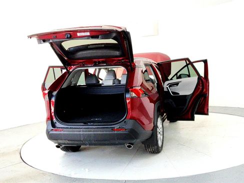 Certified 2025 Toyota RAV4 XLE Premium image 11