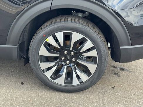 New 2026 Ford Explorer Platinum w/ LUX Leather Package image 13