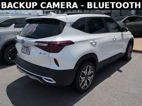 Used 2021 Kia Seltos S AWD/4WD image 4