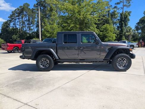 New 2026 Jeep Gladiator Mojave AWD/4WD image 2