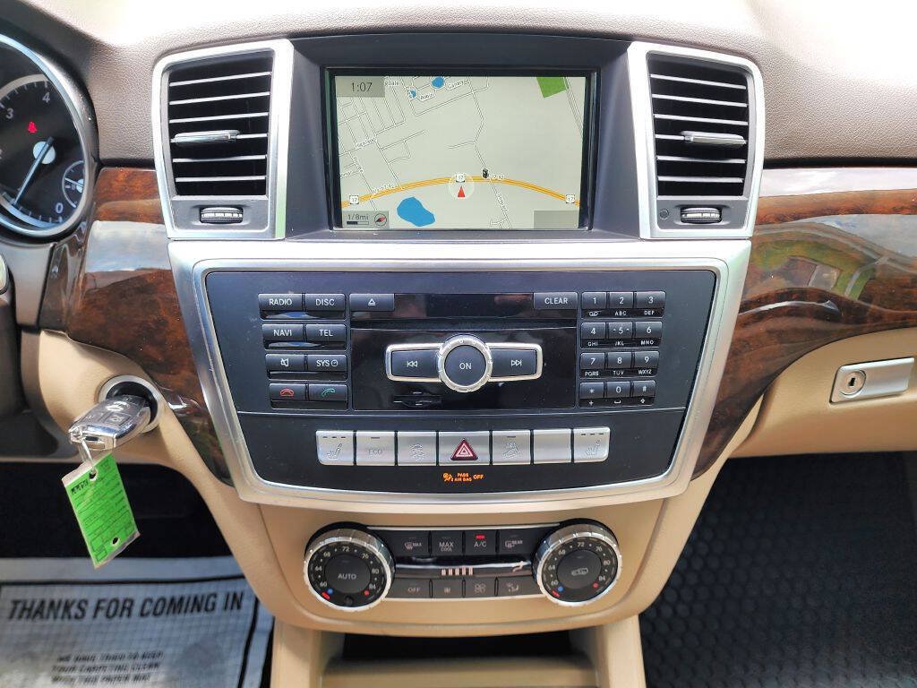 Used 2015 Mercedes-Benz ML 250 BlueTEC 4MATIC image 17