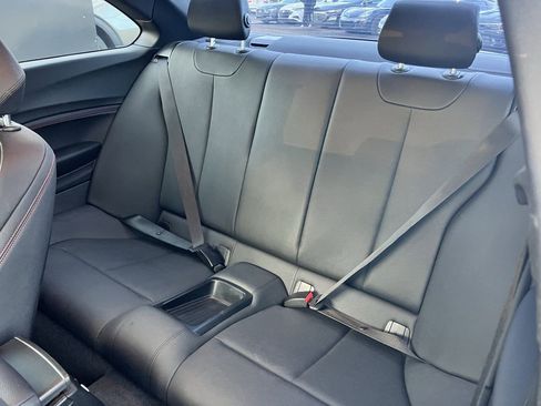 Used 2018 BMW 230i Coupe image 17