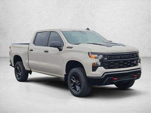 New 2026 Chevrolet Silverado 1500 Custom Trail Boss w/ LPO, Dark Essentials Package image 7