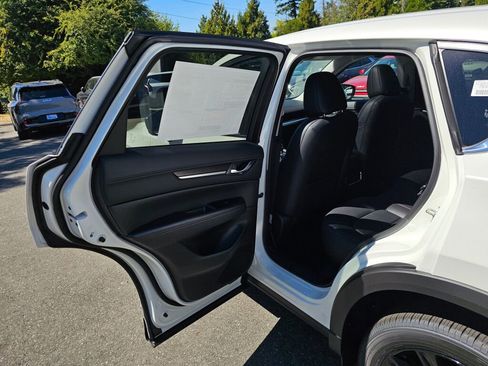 New 2025 MAZDA CX-5 Carbon Edition image 23