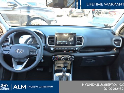 New 2026 Hyundai Venue SE FWD image 22