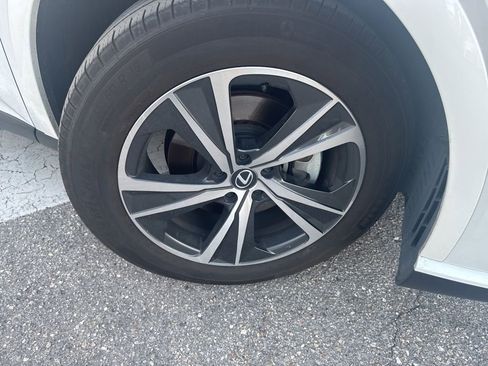 Used 2024 Lexus RX 350h image 41