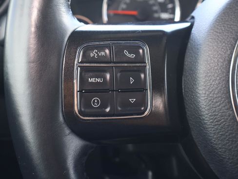 Used 2017 Jeep Wrangler Unlimited Sahara AWD/4WD image 22