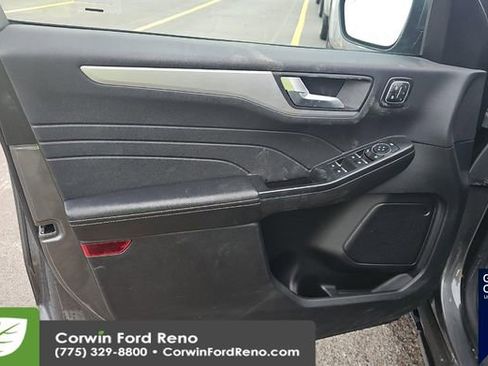 Used 2025 Ford Escape Platinum image 13