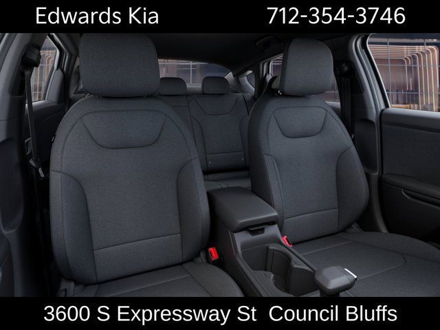New 2026 Kia K4 FWD image 17