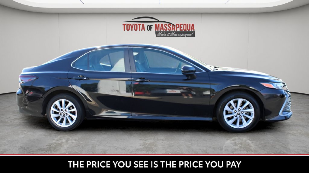 Used 2022 Toyota Camry LE AWD/4WD image 7