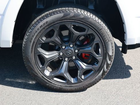 Used 2022 RAM 1500 Limited AWD/4WD image 10