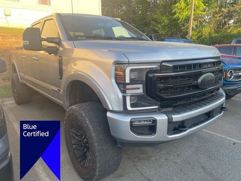 Certified 2022 Ford F350 Lariat w/ Tremor Off-Road Package image 3