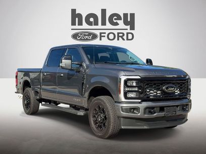 Used 2026 Ford F350 Lariat w/ Black Appearance Package