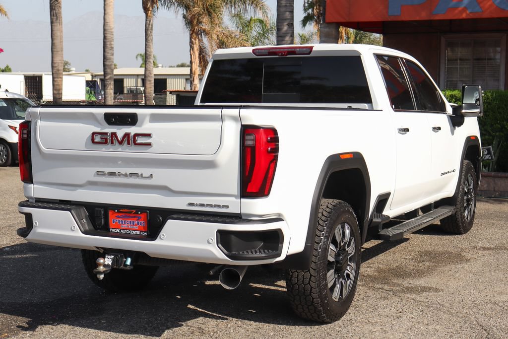 Used 2024 GMC Sierra 2500 Denali w/ Denali Reserve Package AWD/4WD image 10