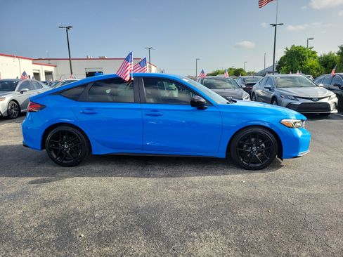 Used 2025 Honda Civic Sport image 13