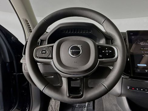 New 2026 Volvo XC90 T8 Ultra w/ Protection Package AWD/4WD image 11