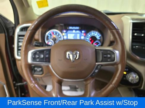 Used 2019 RAM 1500 Laramie AWD/4WD image 16