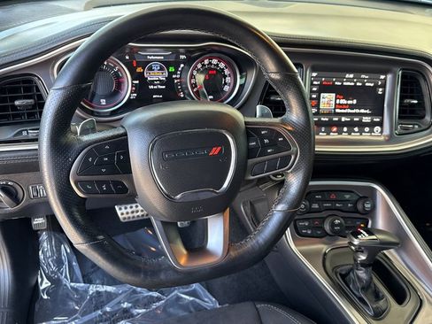 Used 2021 Dodge Challenger R/T Scat Pack RWD image 17
