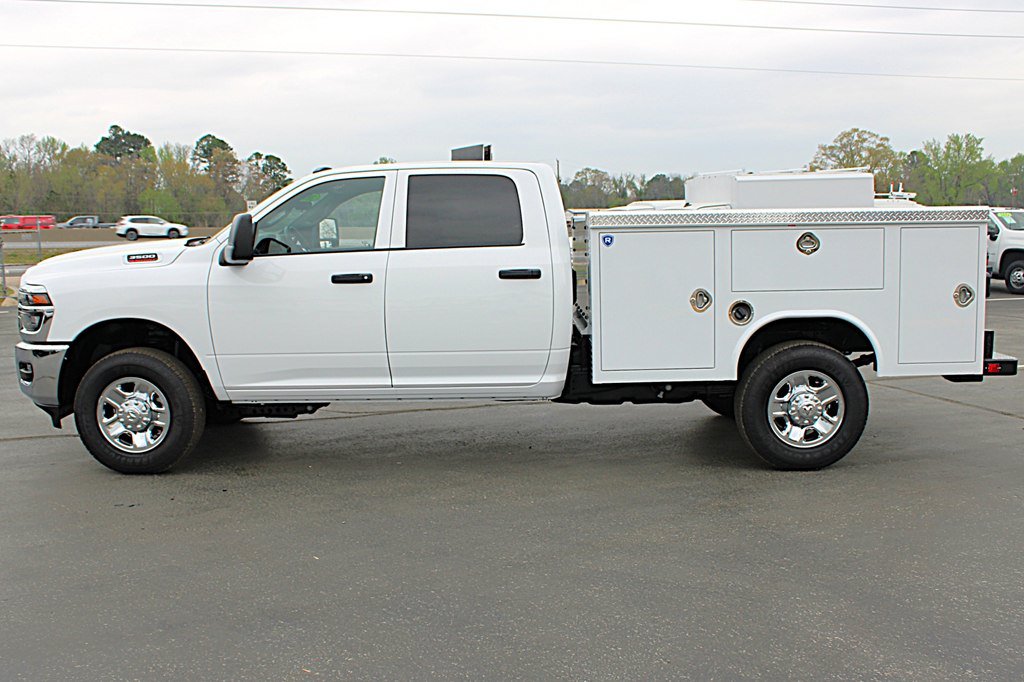 Used 2026 RAM 3500 Tradesman w/ Chrome Appearance Group A AWD/4WD image 6