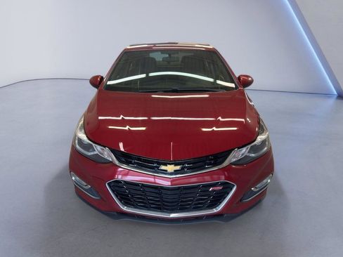 Used 2017 Chevrolet Cruze LT w/ RS Package FWD image 2