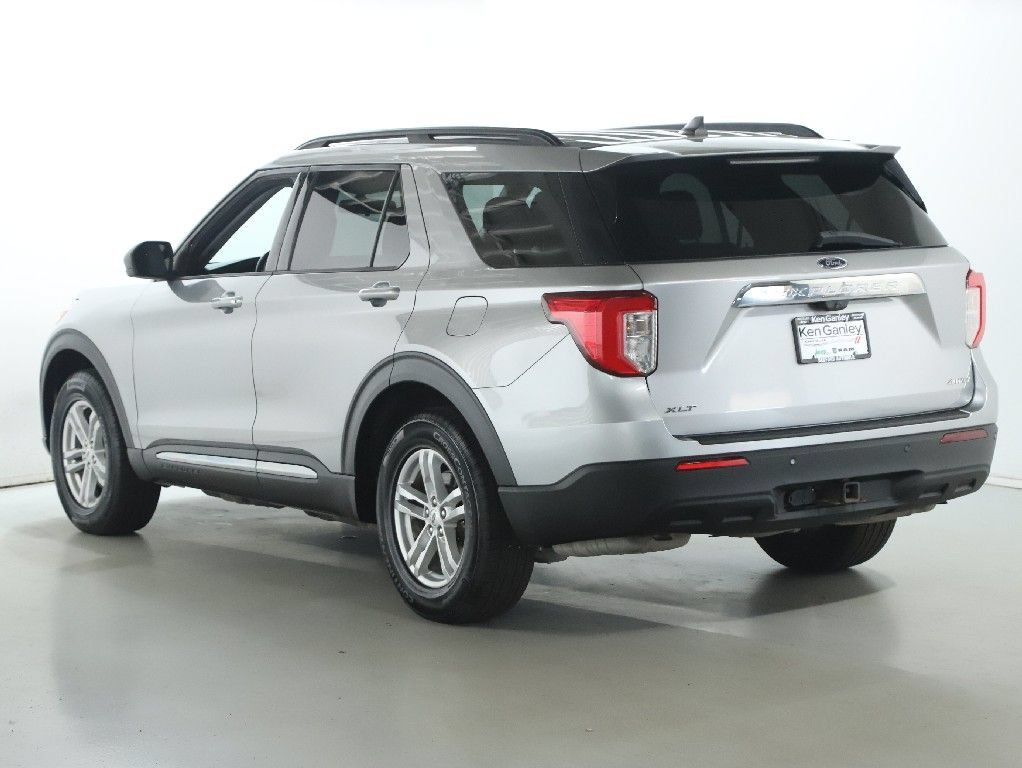 Used 2021 Ford Explorer XLT w/ Class III Trailer Tow Package AWD/4WD image 41