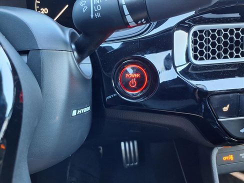 Certified 2025 Honda Civic Sport image 11