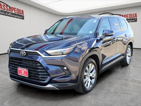 Certified 2024 Toyota Grand Highlander AWD image 1