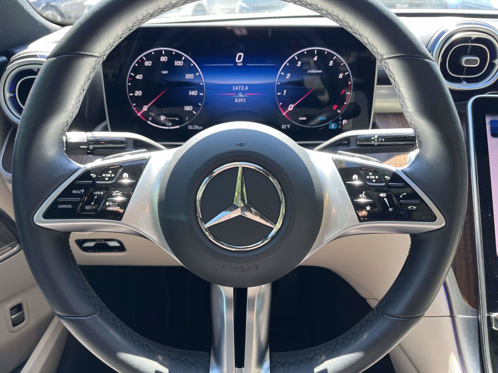 Certified 2025 Mercedes-Benz C 300 4MATIC Sedan image 25