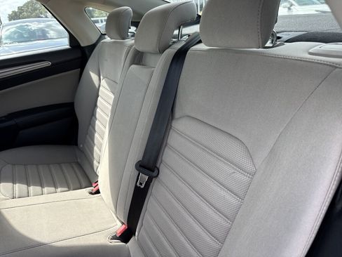 Used 2019 Ford Fusion S FWD image 28