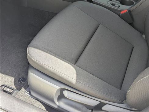 Certified 2025 Toyota Corolla LE FWD image 4