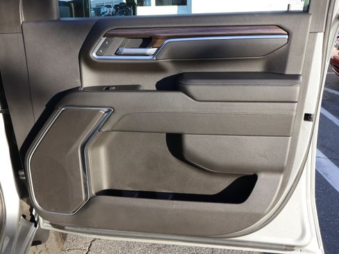 Certified 2025 Chevrolet Silverado 2500 LT w/ All Star Edition image 36