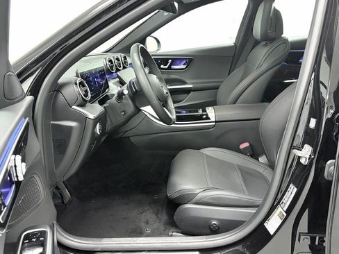 Used 2025 Mercedes-Benz C 300 4MATIC Sedan image 14