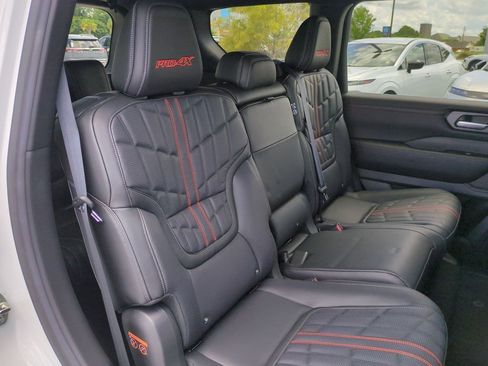 New 2025 Nissan Armada PRO-4X image 37