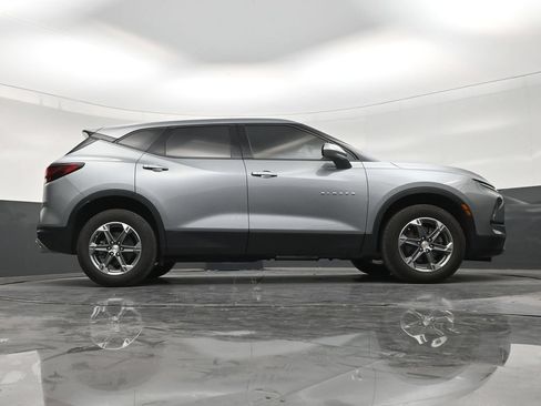 Used 2024 Chevrolet Blazer LT FWD image 24