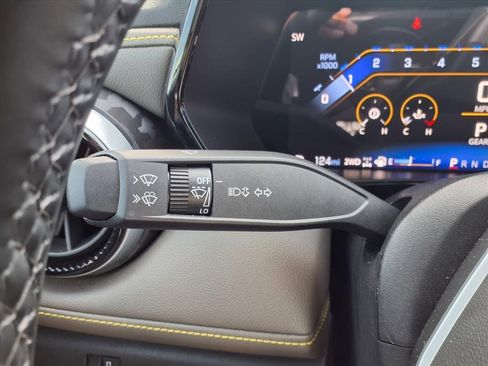 Used 2024 Chevrolet Colorado ZR2 w/ ZR2 Convenience Package III image 19