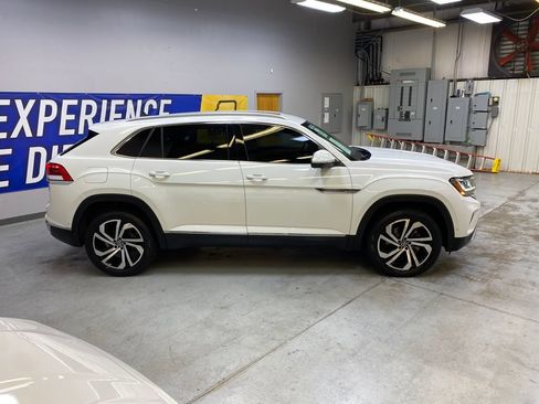 Used 2020 Volkswagen Atlas Cross Sport SEL Premium AWD/4WD image 8