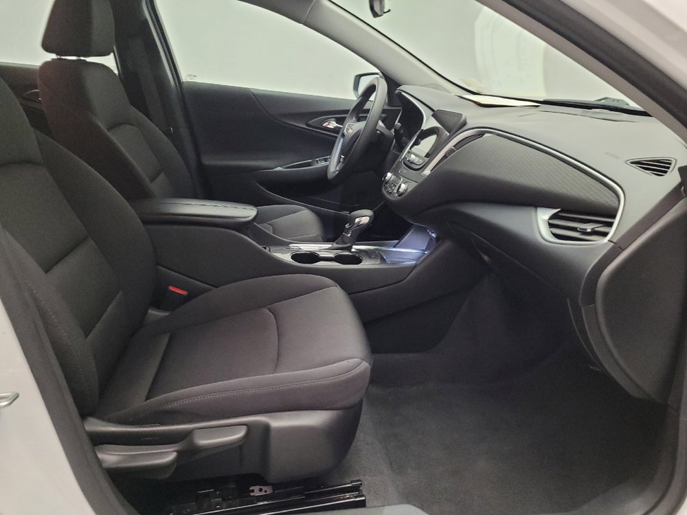 Used 2024 Chevrolet Malibu LT FWD image 21