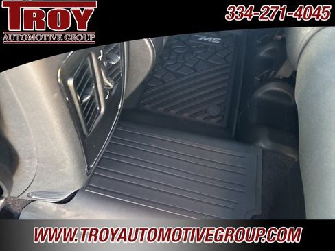 Used 2018 Jeep Grand Cherokee Laredo image 22