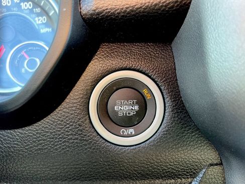 Used 2019 RAM 1500 Big Horn AWD/4WD image 15