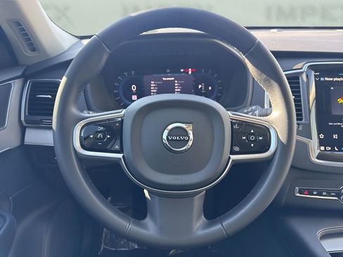 Used 2024 Volvo XC90 B5 Core image 16