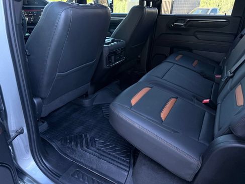 Used 2024 GMC Sierra 2500 AT4 w/ AT4 Premium Plus Package AWD/4WD image 36